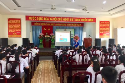 Học sinh khối 9 tham gia “Lớp bồi dưỡng cảm tình Đoàn năm 2023”